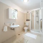 Apartment - With Swimming Pool & Amazing Seaviews, Above Bijaka