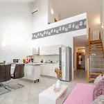 - With Swimming Pool & Amazing Seaviews, Above Bijaka * Milna (Brac)