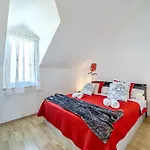 Apartment - With Swimming Pool & Amazing Seaviews, Above Bijaka Milna (Brac)