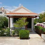 Apartment - With Swimming Pool & Amazing Seaviews, Above Bijaka